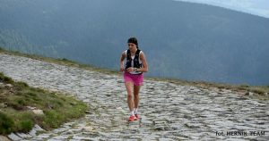 Jak wskoczyć na wyższy poziom? Natalia Tomasiak o bieganiu w górach