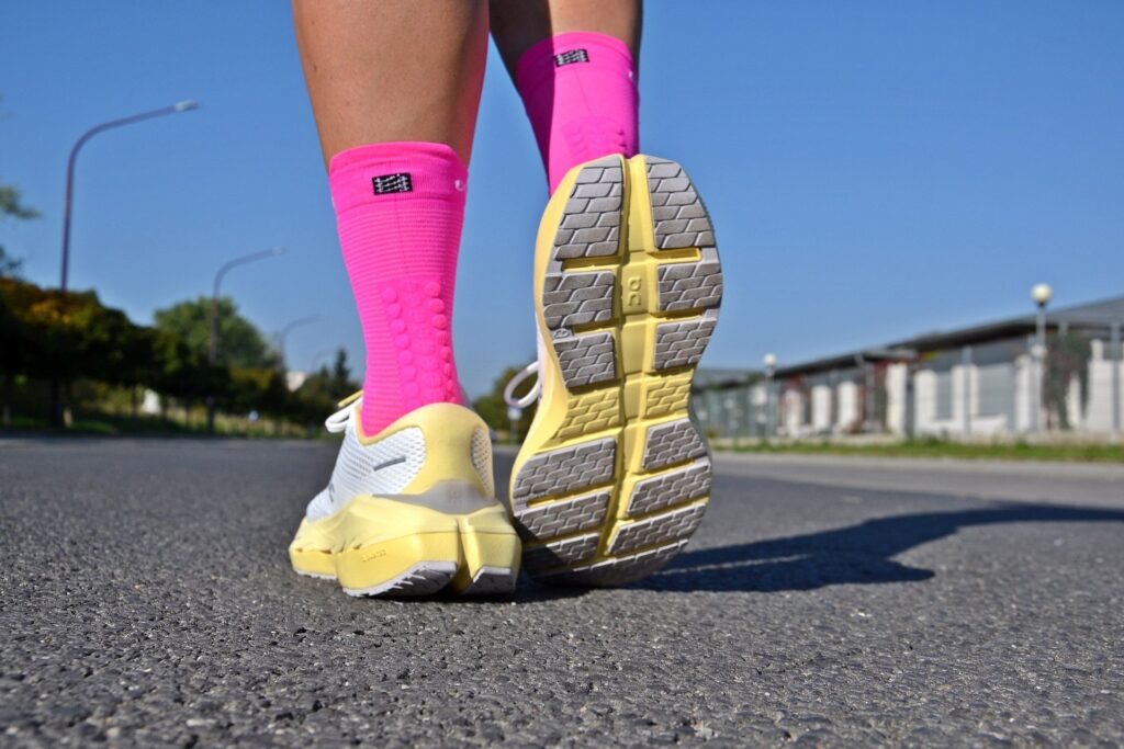 Podeszwa zewnętrzna ON Cloudrunner 3 Max z bieżnikiem